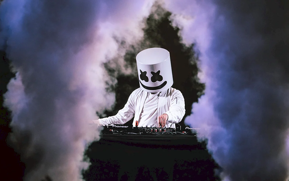 Marshmallow певец