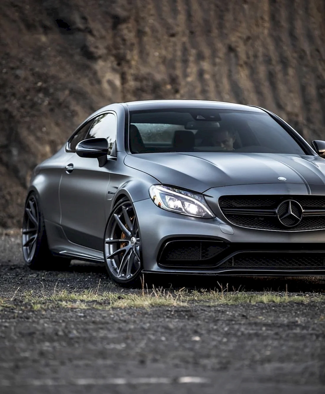 Mercedes Benz e63s AMG