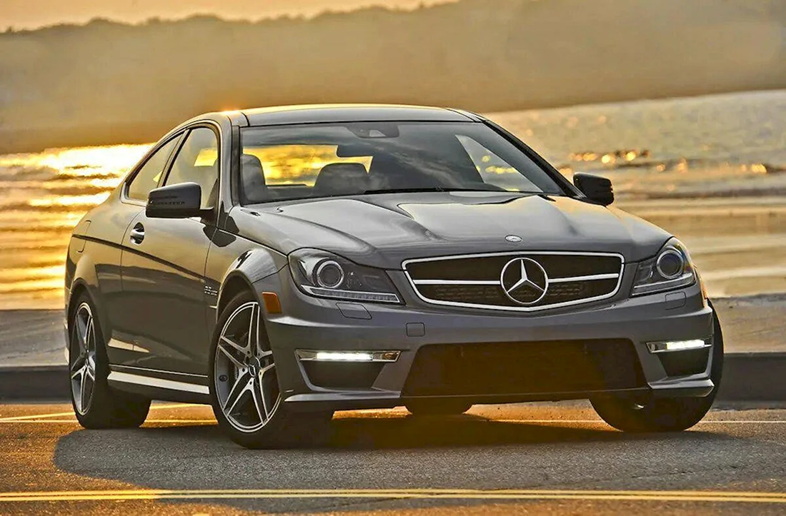 Мерседес c500