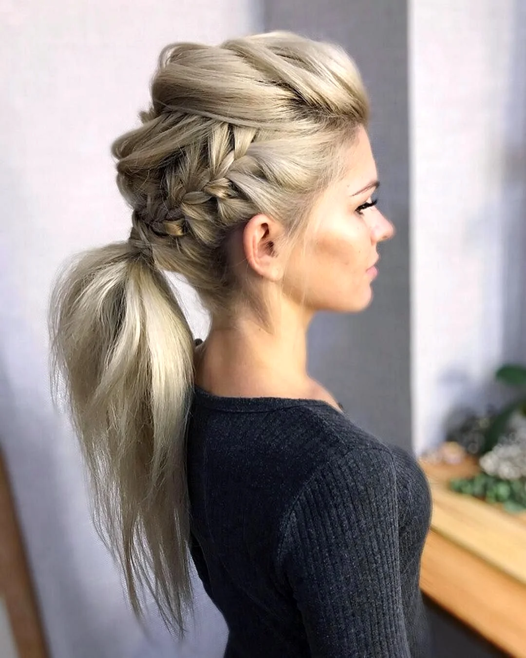 Модные прически с косами
