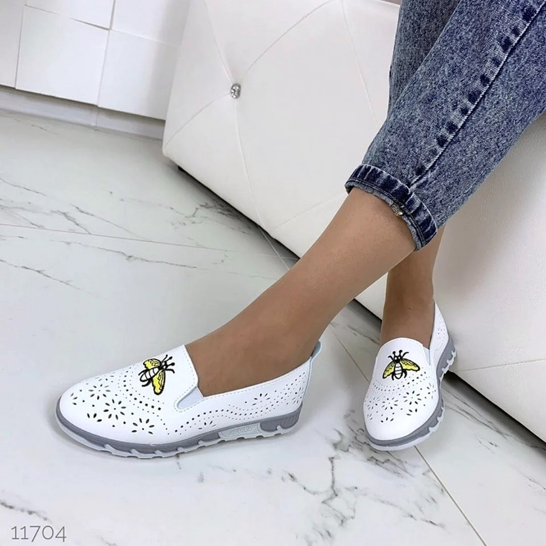 Мокасины женские летние белые