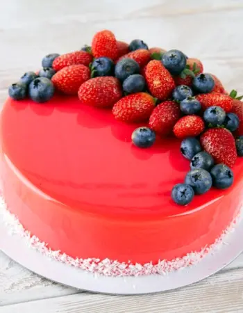 Муссовый торт с ягодами