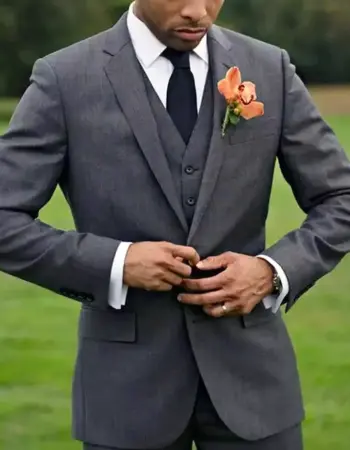 Мужской свадебный костюм серый