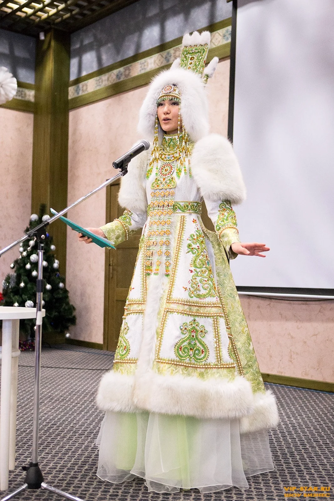 Национальный костюм Саха якутов