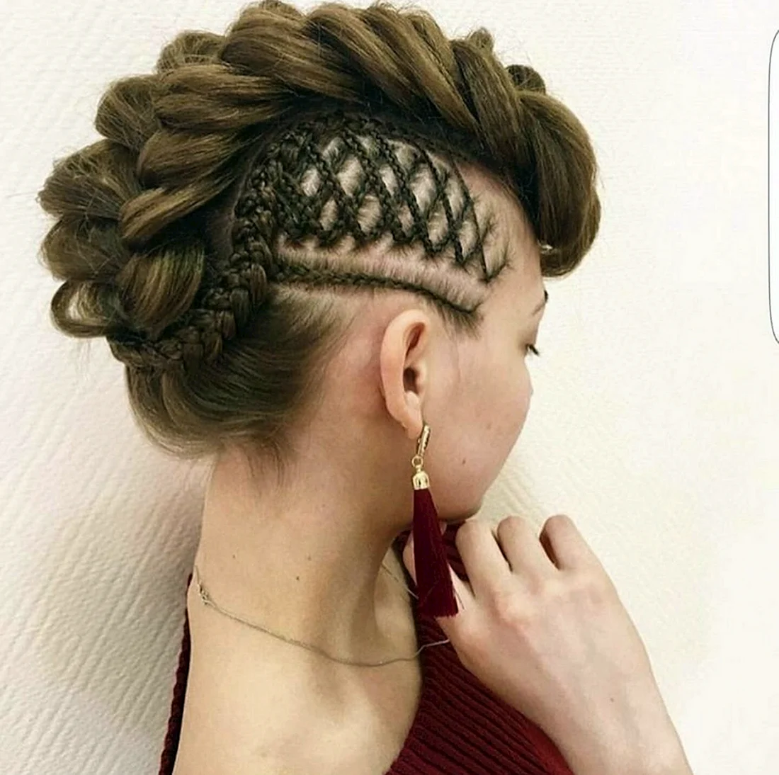 Необычные прически плетение