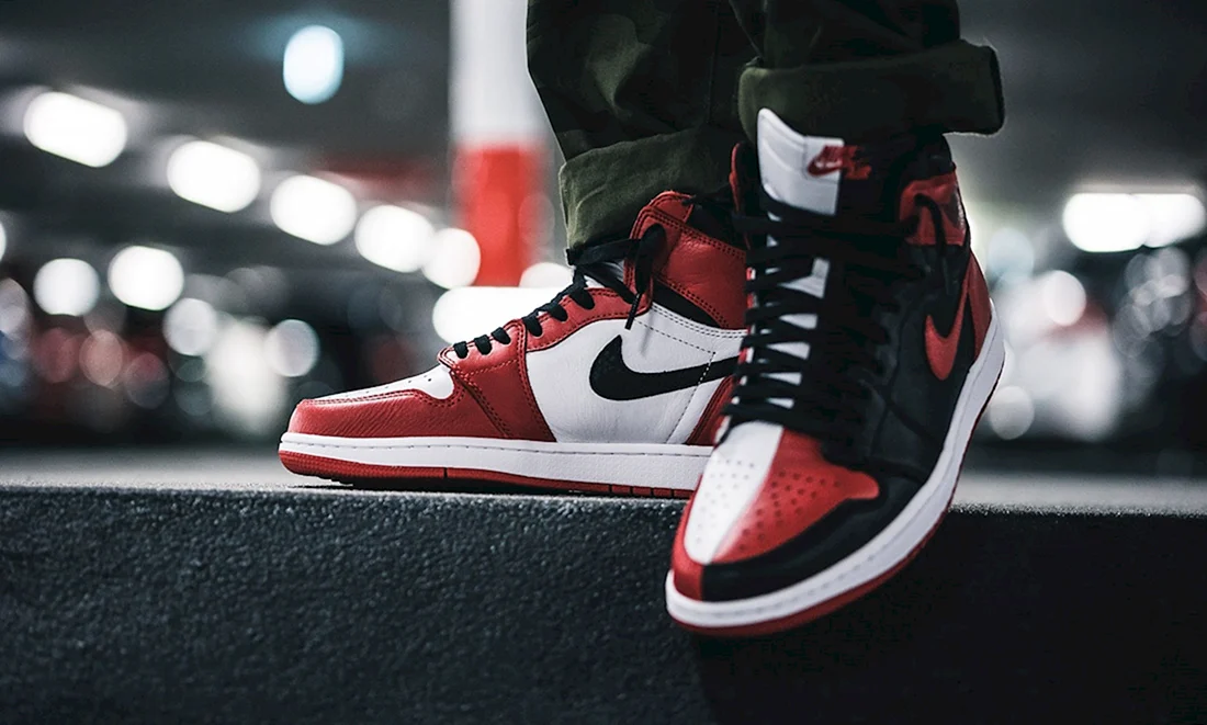 Nike Air Jordan 1