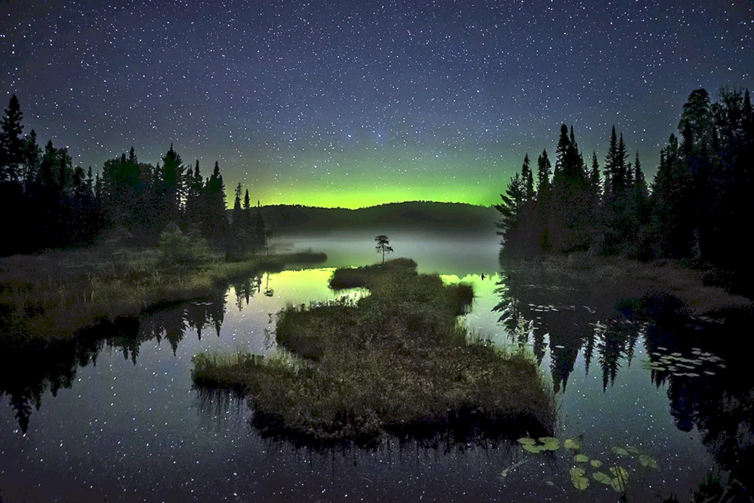 Ночное озеро