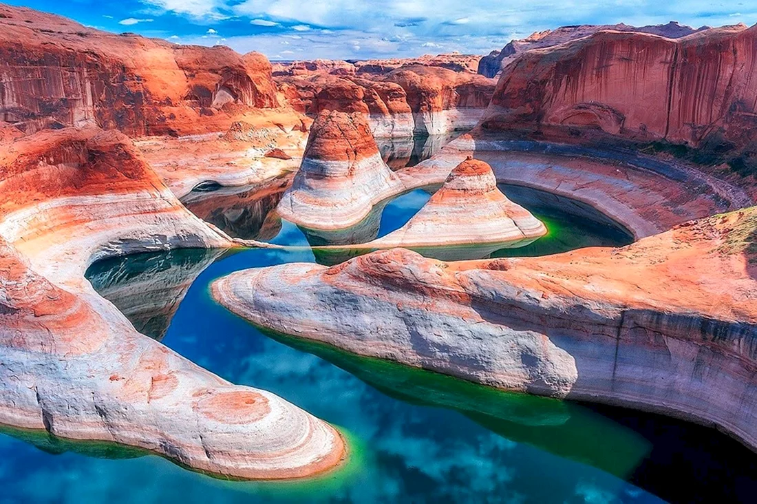 Озеро Пауэлл reflection Canyon