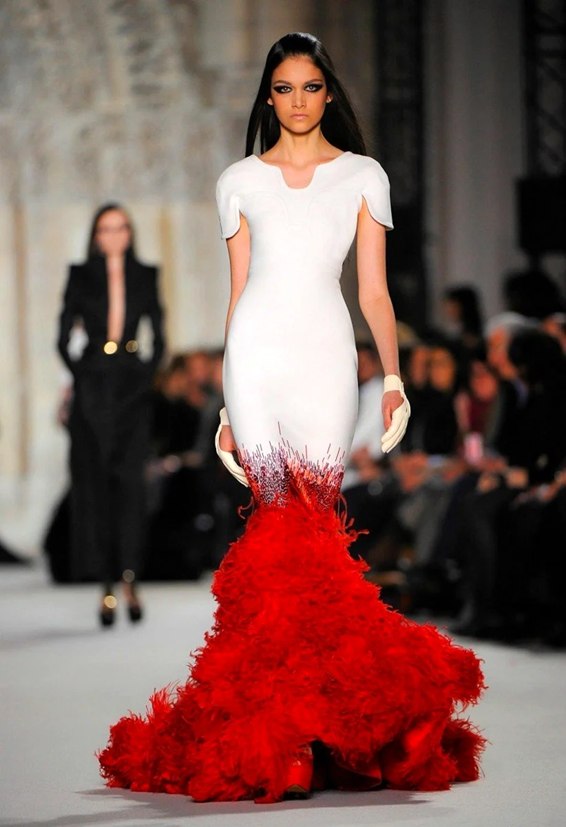 Платье от Stephane Rolland