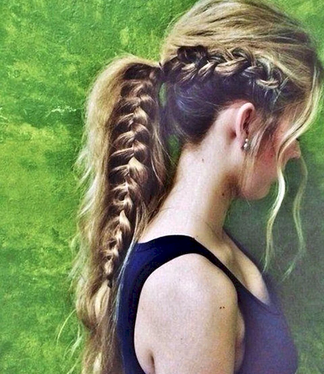 Прическа две косички