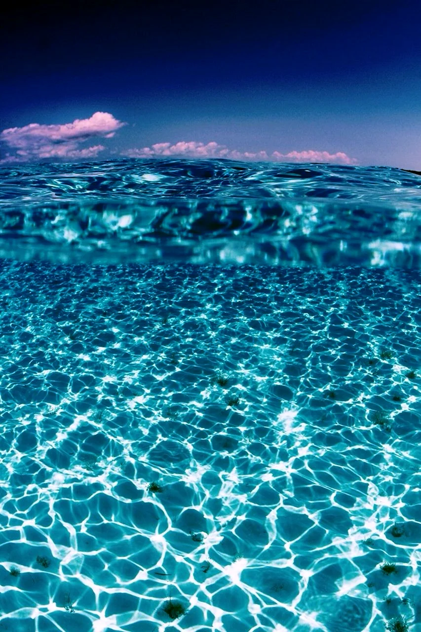 Прозрачное море