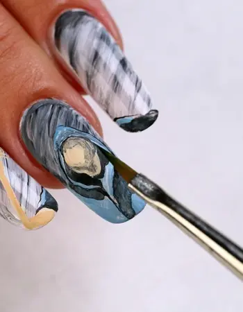 Рисунки кисточкой на ногтях