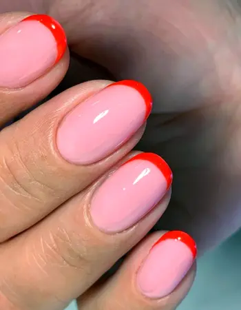 Розово-оранжевый маникюр