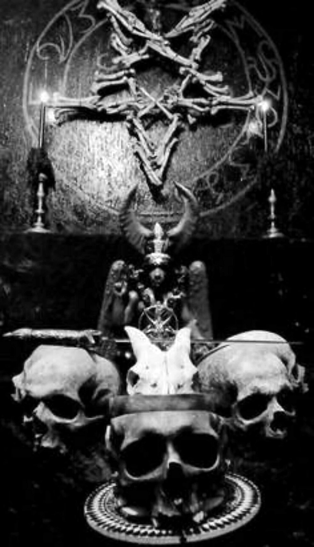 Сатанинская ведьма Occultist