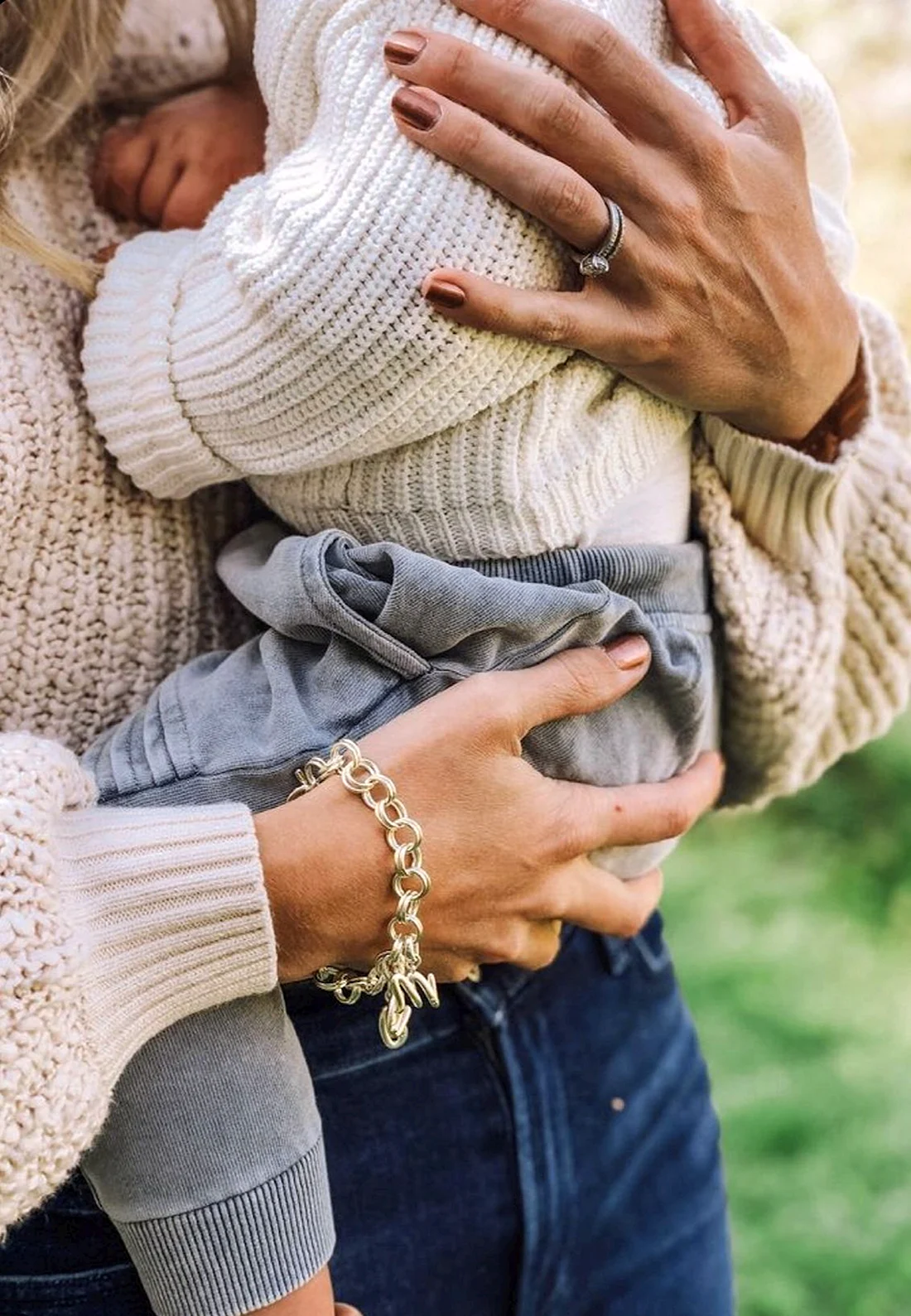 Семья объятия