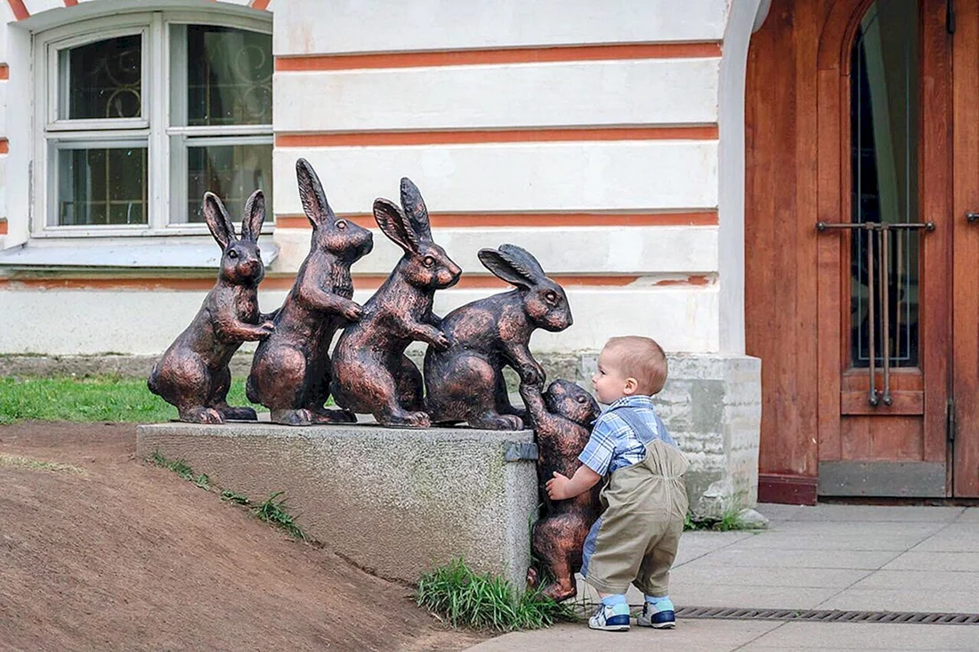 Смешные скульптуры