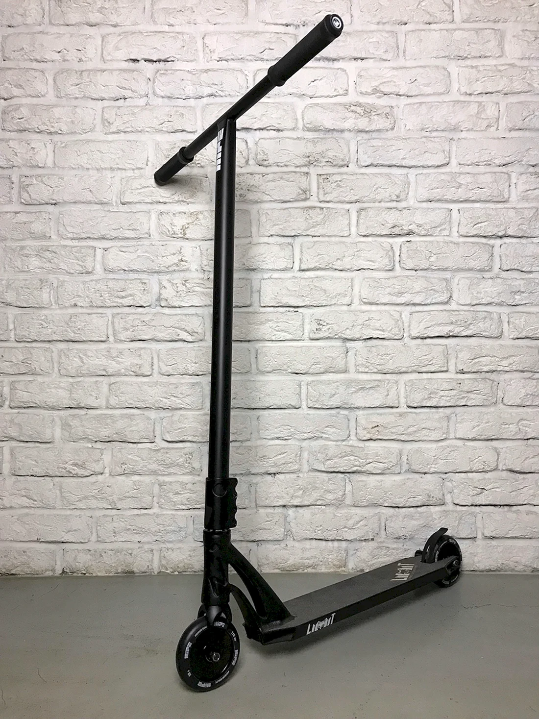 Спортивный самокат limit LMT 01 Stunt Scooter