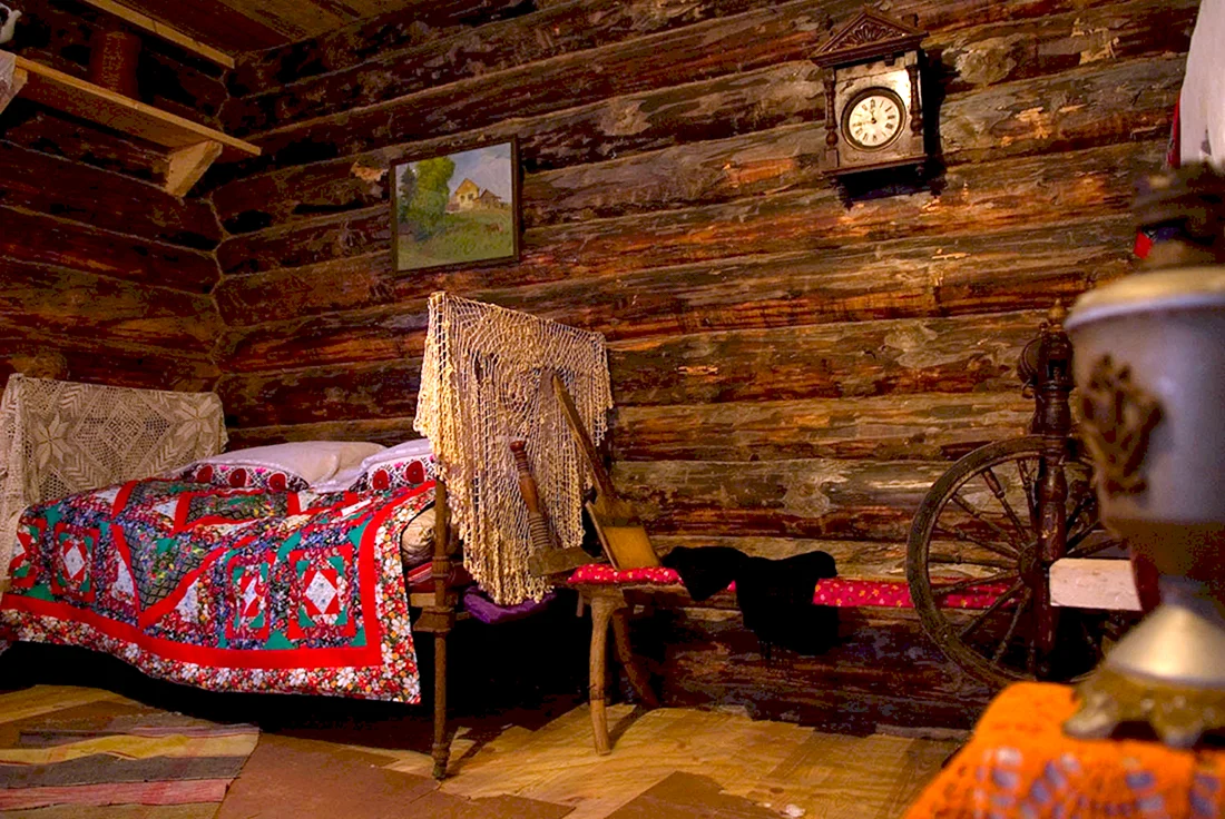Старинная русская изба изнутри