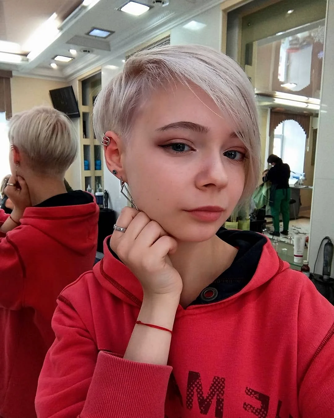 Стрижки для подростка Дево