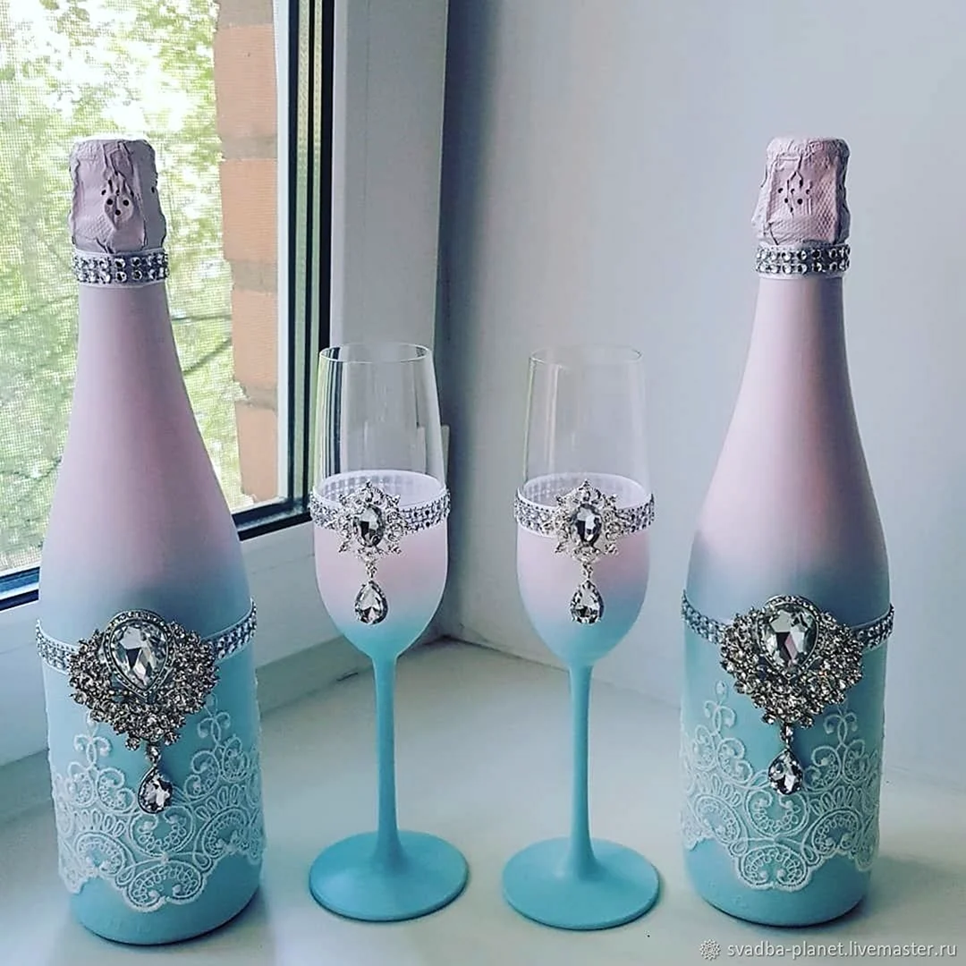 Свадебные бутылки своими руками идей по оформлению шампанского, мастер-классы по украшению