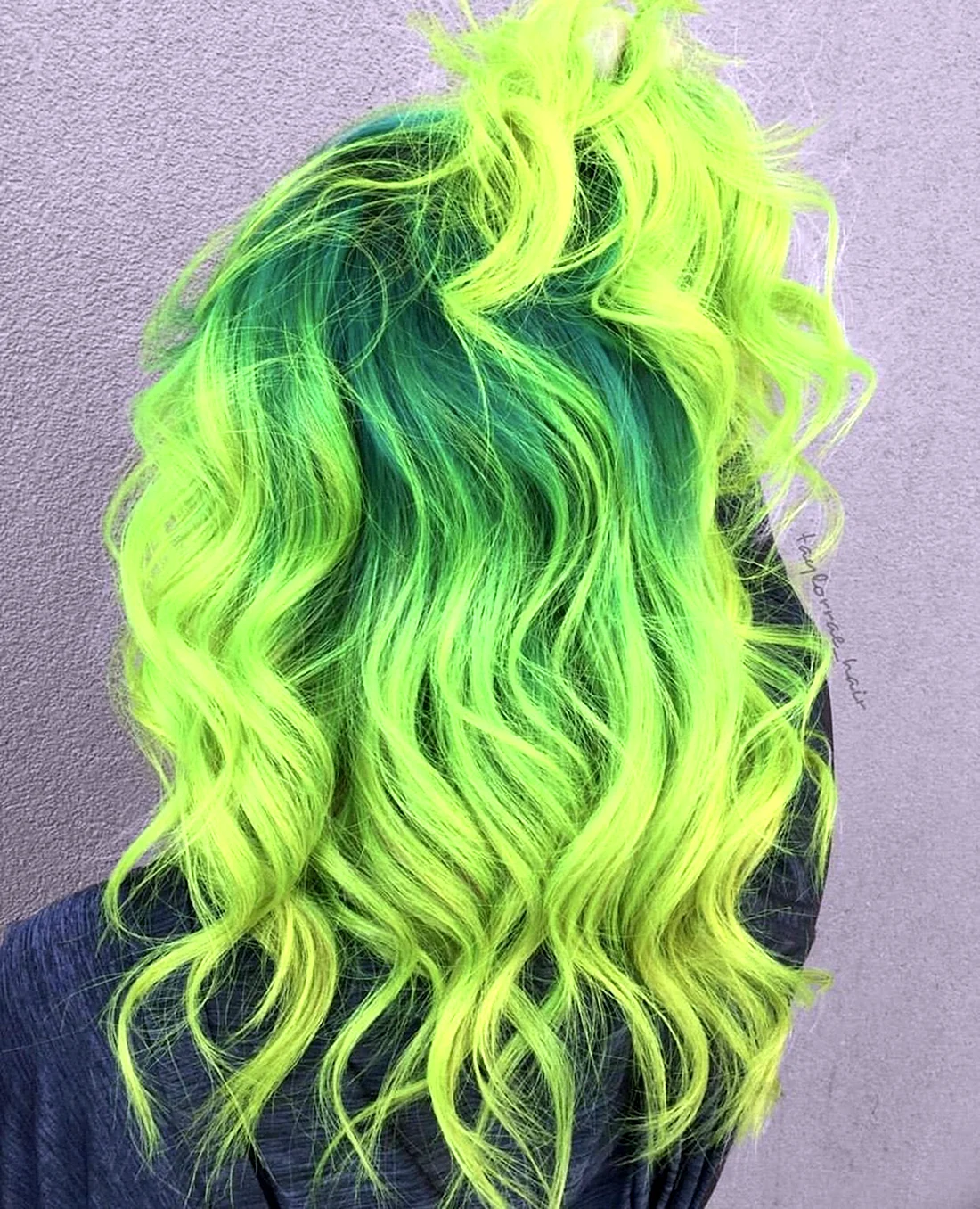 Цветные волосы