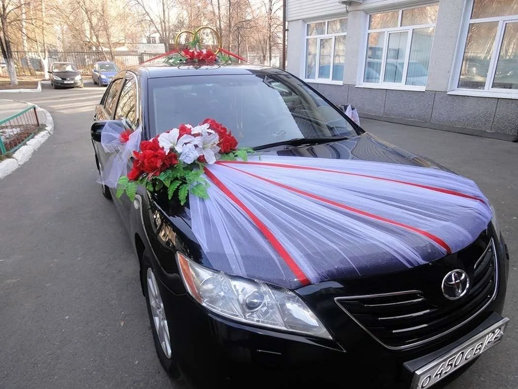 Украшения на машину