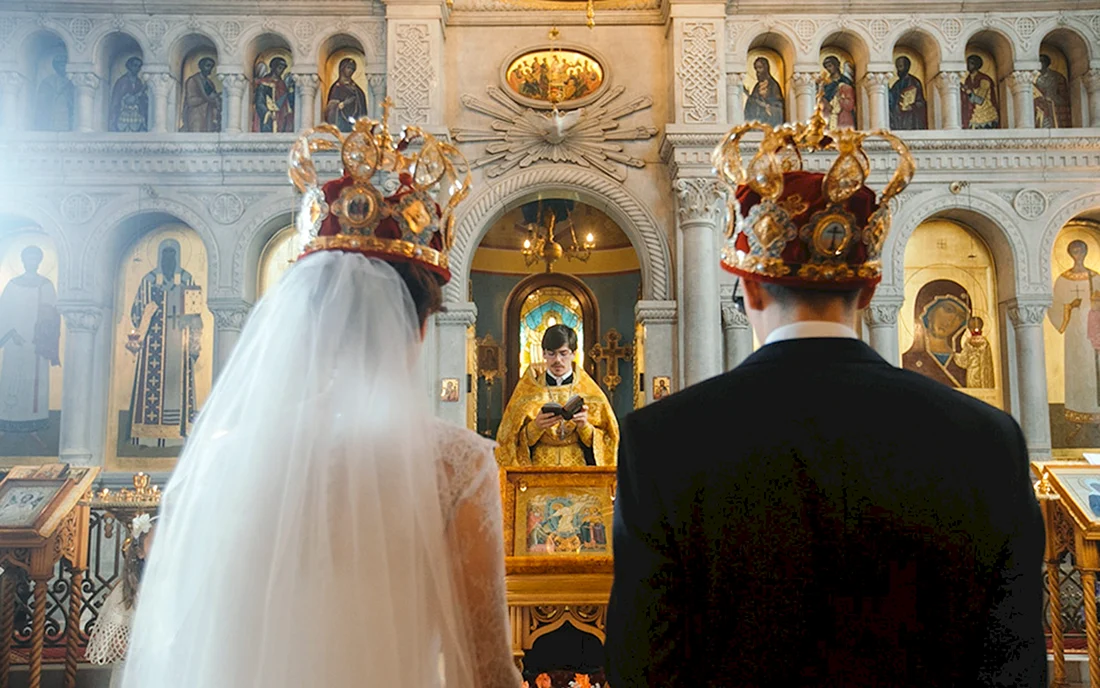 Венчание в храме Казанской иконы Божьей матери Коломенское