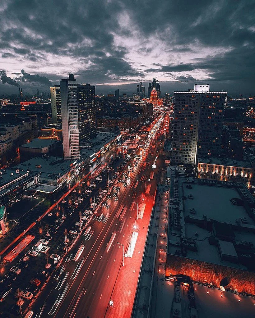 Вид на Москоу Сити с крыши