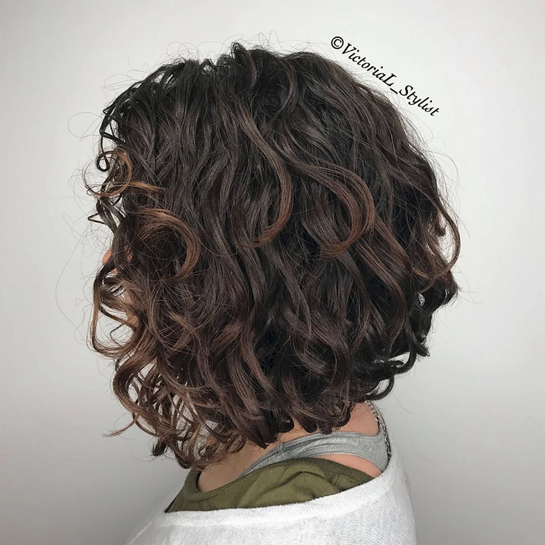Wavy Bob кудрявый