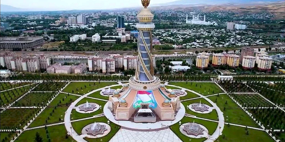Башня Истиклол Душанбе
