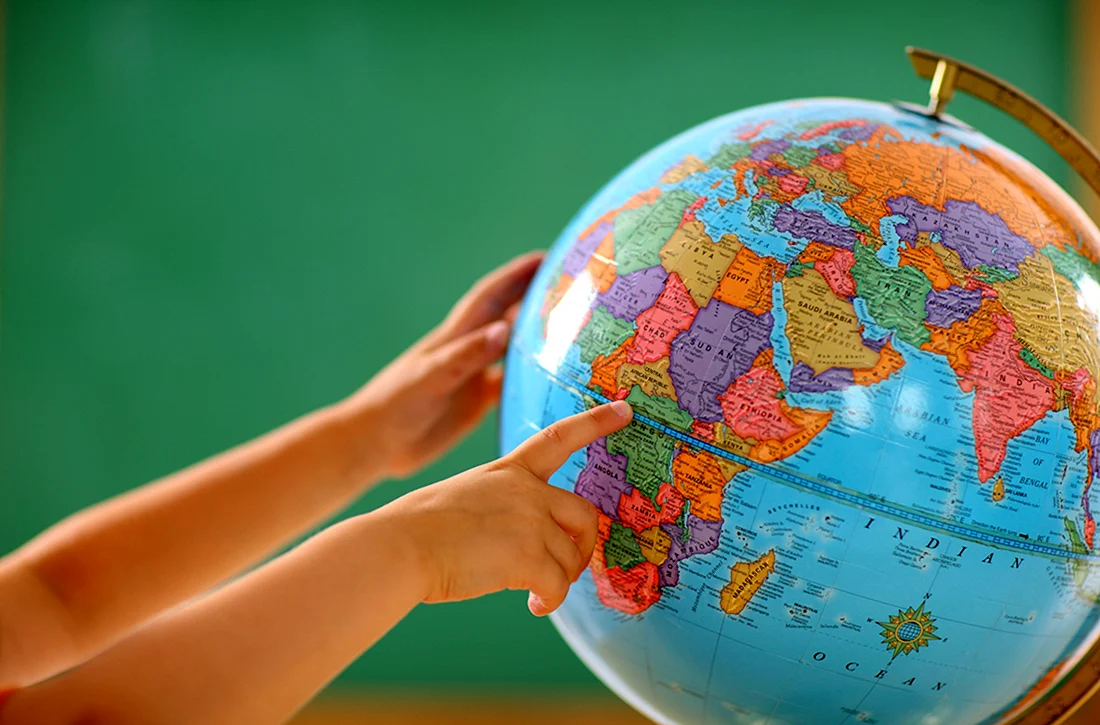 Глобус мира