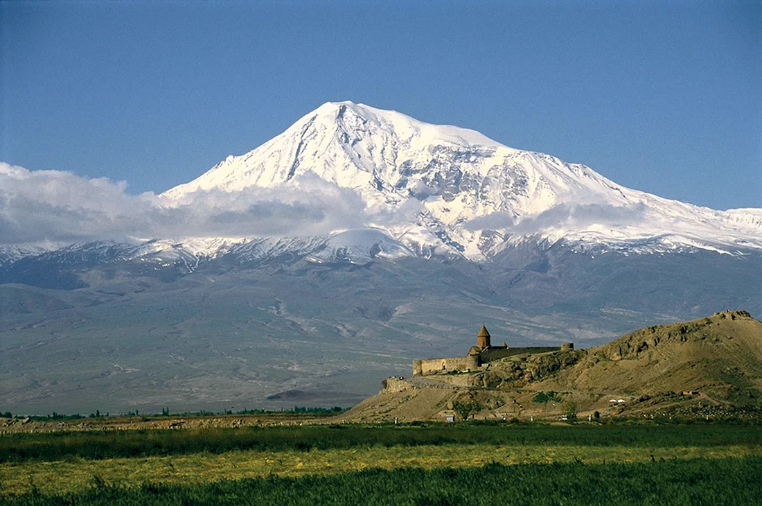 Гора Масис Армения