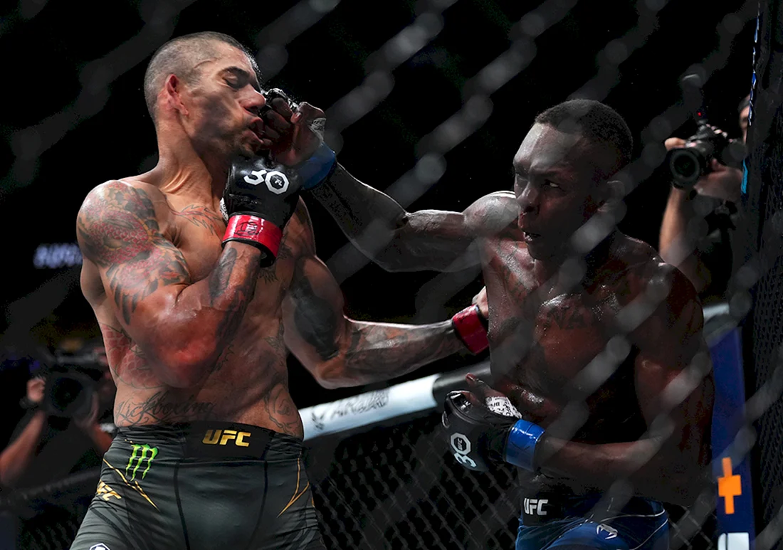 Исраэль Адесанья UFC