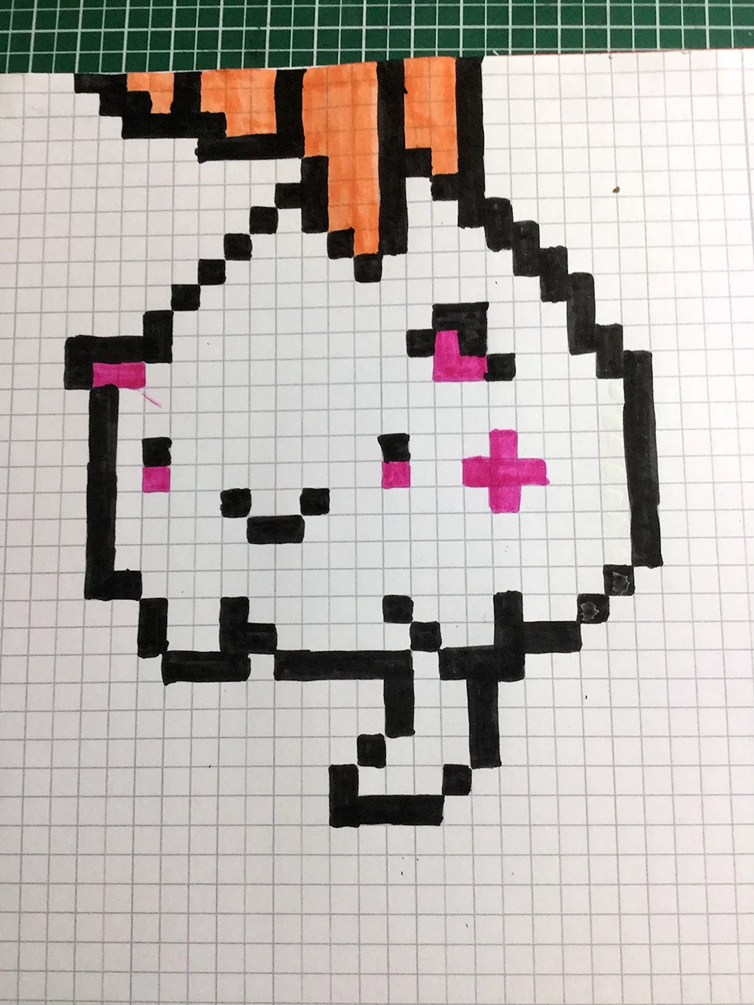 Котенок по клеточкам