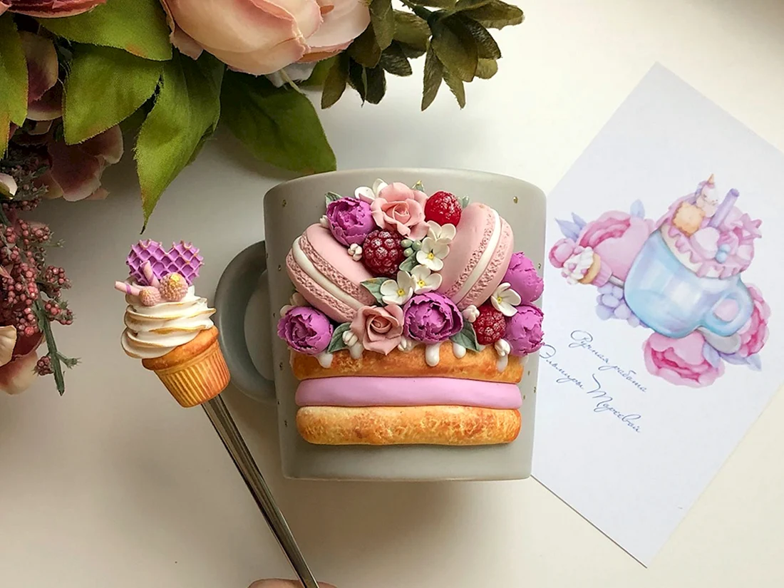 Кружки с декором из полимерной глины