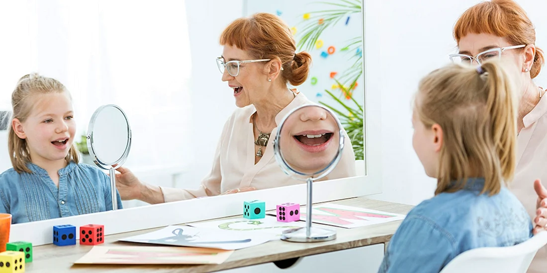 Логопед и ребенок