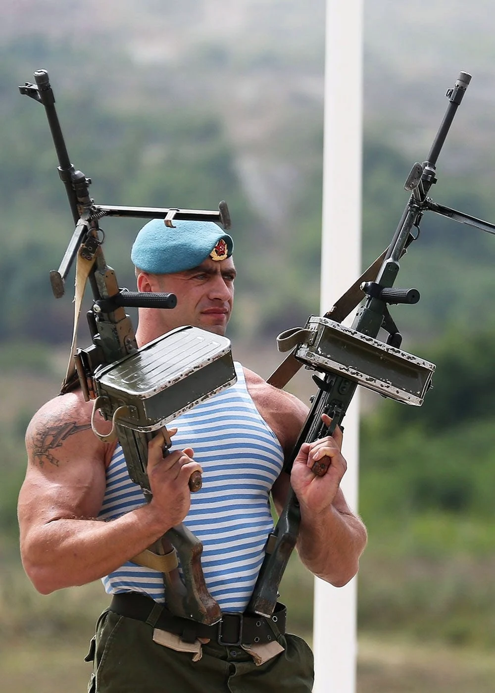 Нагиев десантник