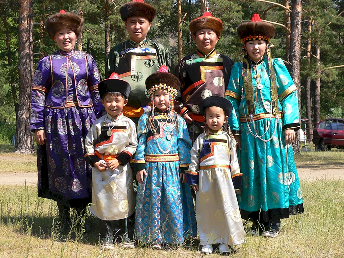 Национальный костюм бурятов Забайкалья