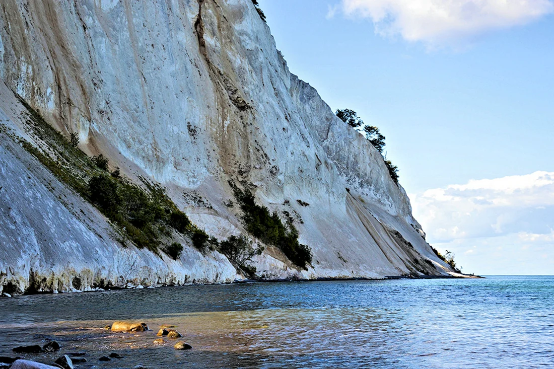 Пляж белые скалы White Cliffs Абхазия