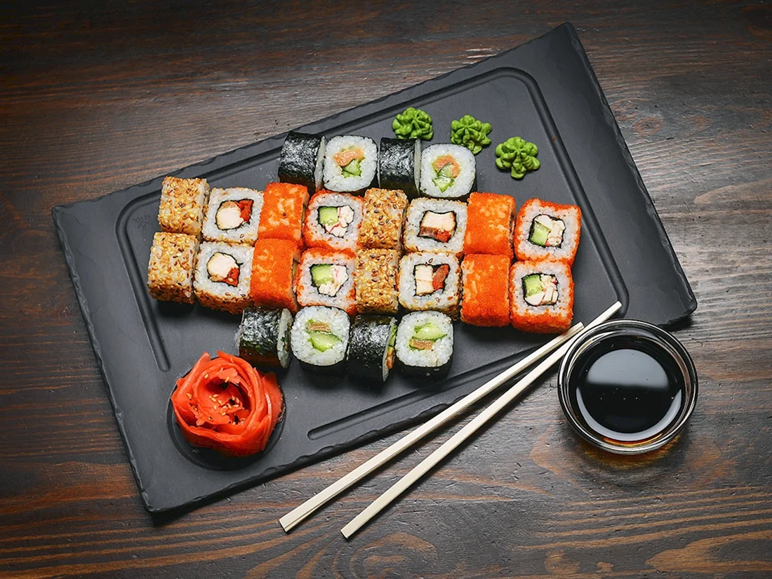 Ролл Bluefin суши сет