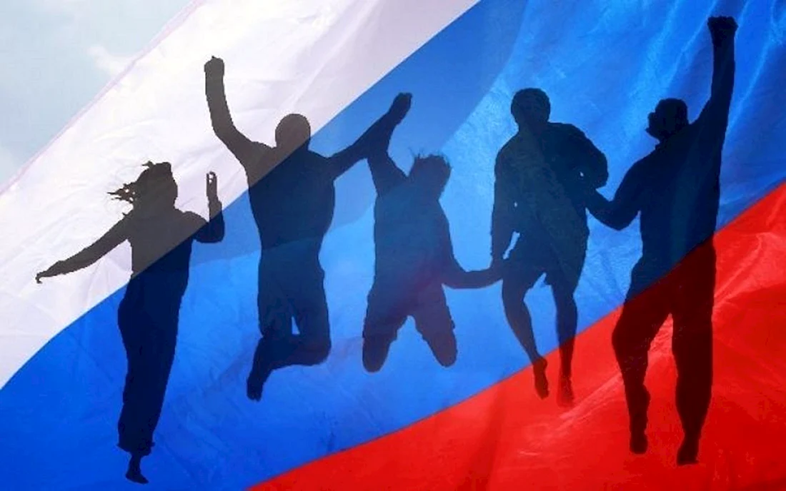 С днем молодежи