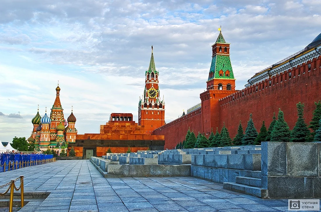 Спасская башня Московского Кремля