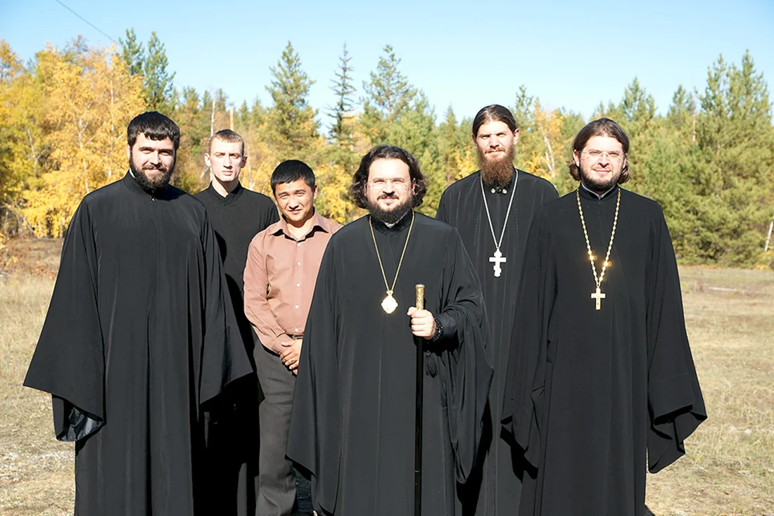 Священник