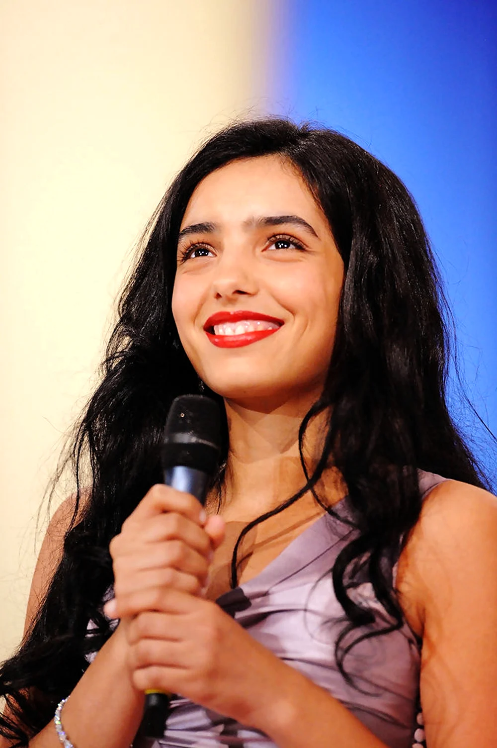 Афсия Эрзи