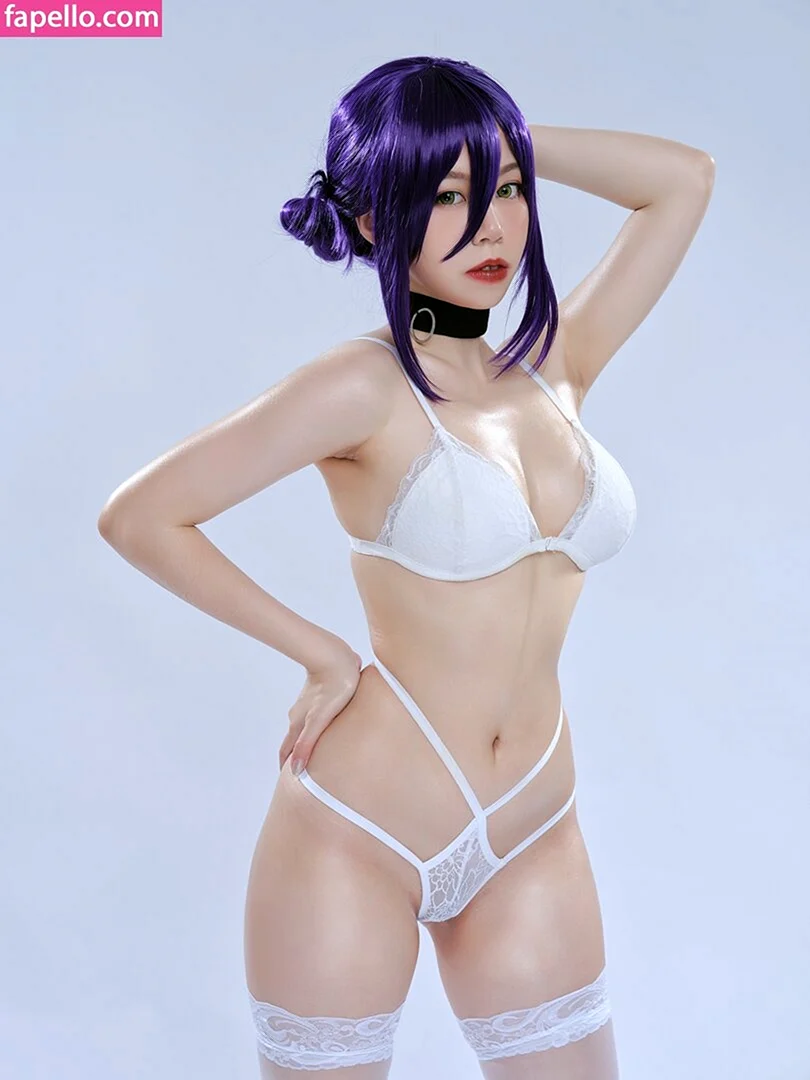 Ain Nguyen Cosplay Sam