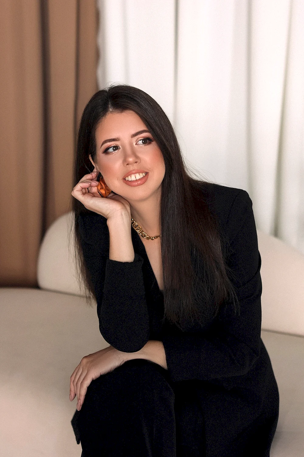 Акопян Астхик Татуловна