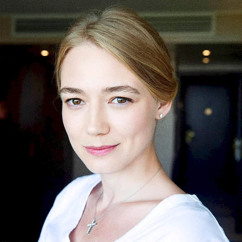 Актриса Оксана Акиньшина
