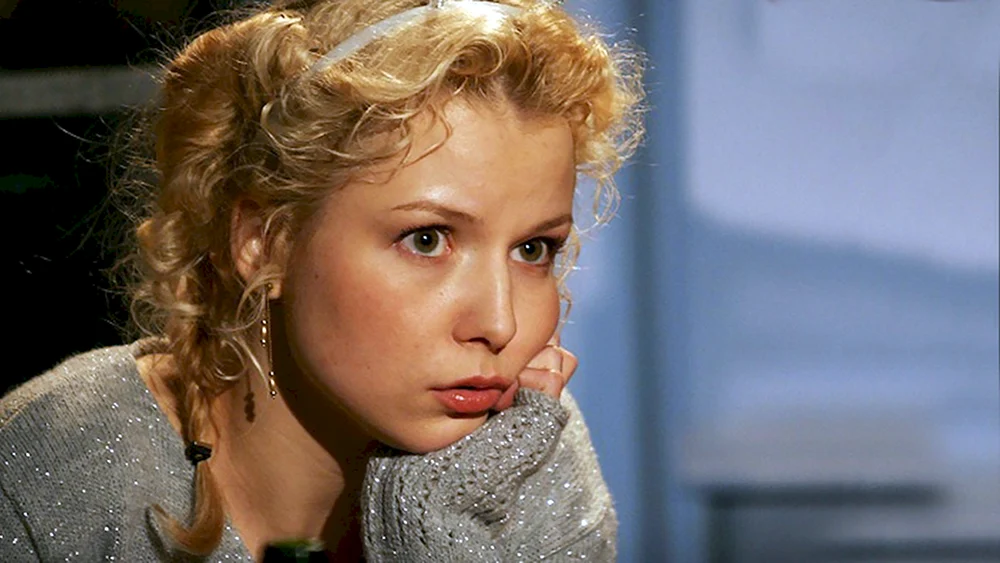 Александра Живова актриса
