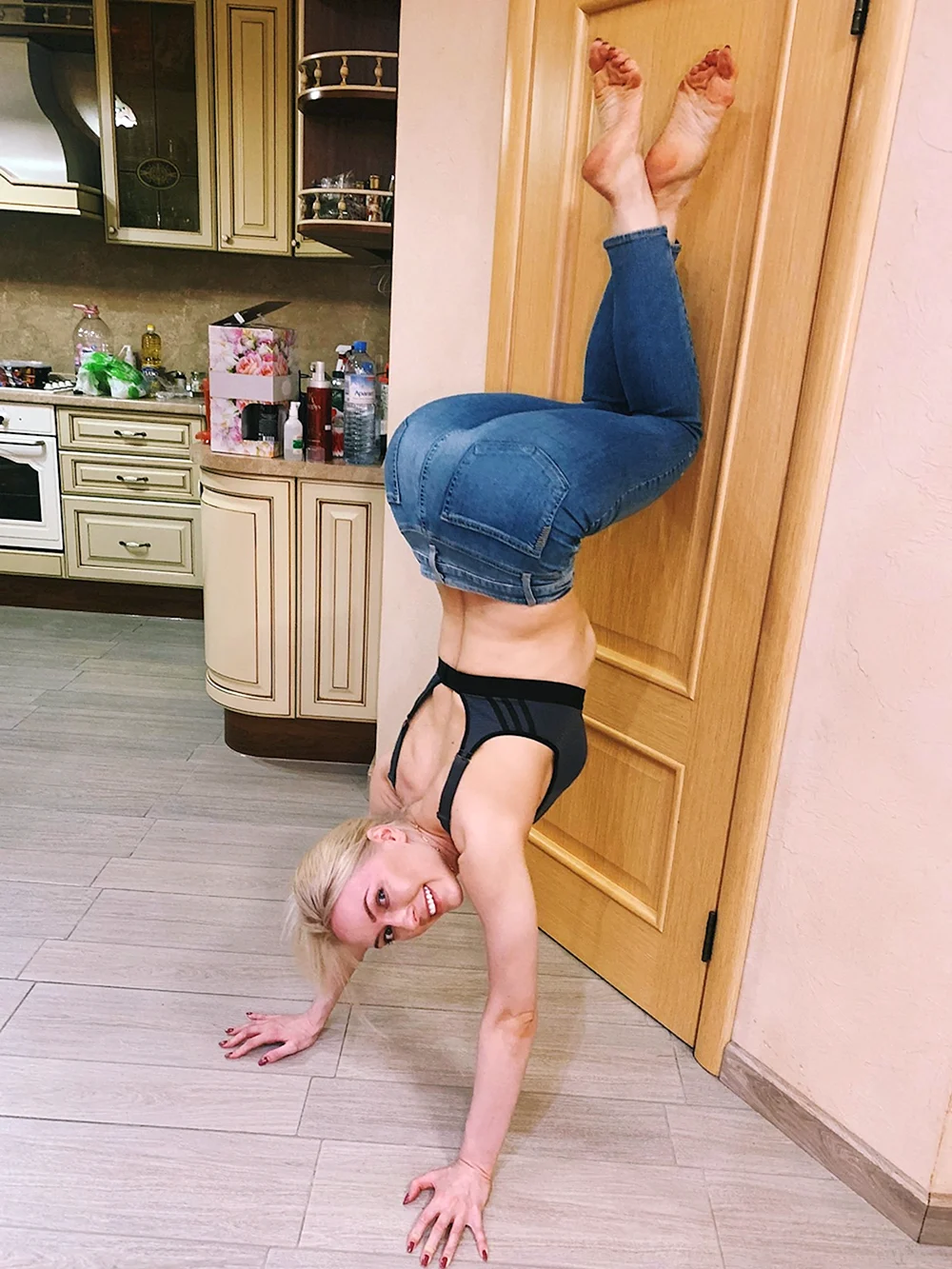 Анна Делос онлифанс