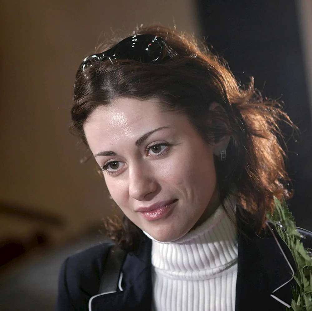 Анна еовальчу